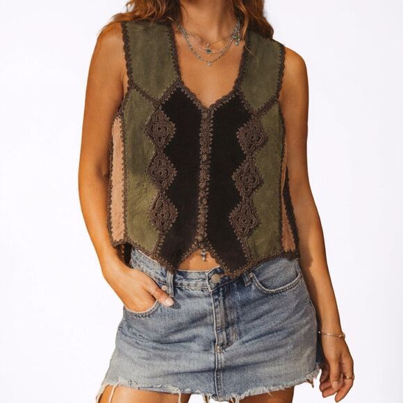 Vintage Patchwork Suede Leather Look Vest Crochet Trim Boho Western Medium
